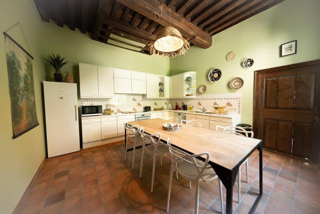 Camelia, Un Charme Montois Villa Mons Exterior photo